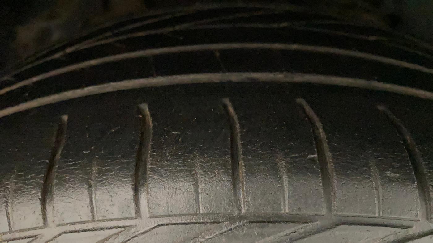 2018 Tata NEXON XZ PLUS DIESEL, Diesel, Manual, 69,566 km, Right Front Tyre Tread