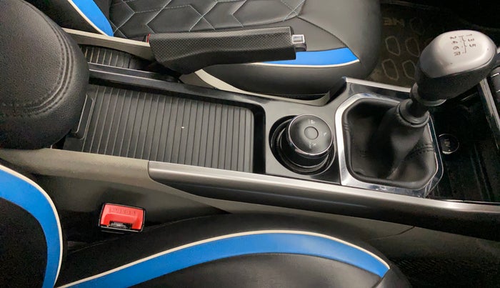 2018 Tata NEXON XZ PLUS DIESEL, Diesel, Manual, 69,566 km, Gear Lever