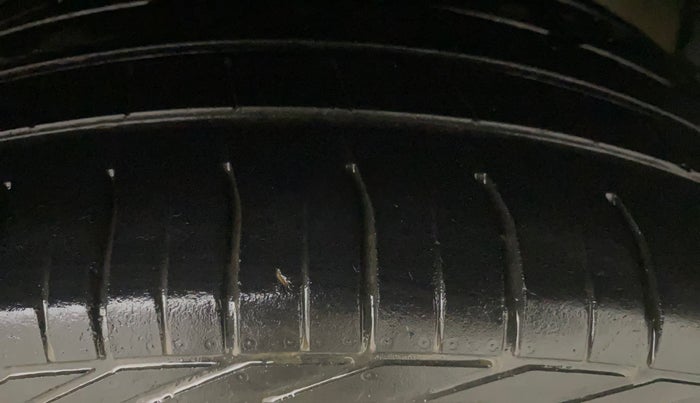 2019 Tata NEXON XZ PLUS PETROL, Petrol, Manual, 40,646 km, Left Rear Tyre Tread