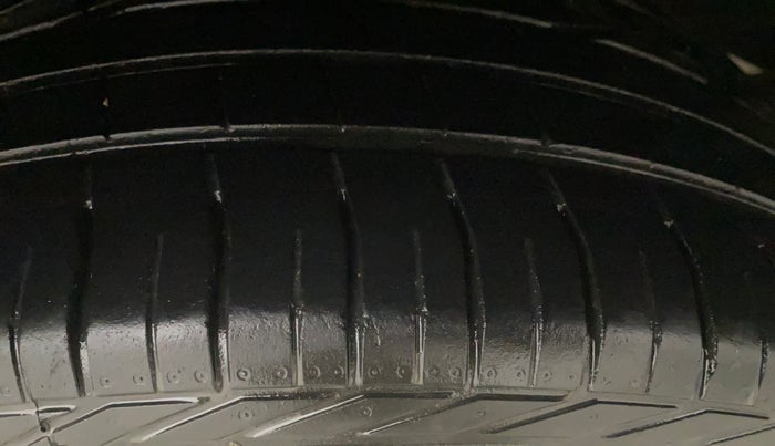 2019 Tata NEXON XZ PLUS PETROL, Petrol, Manual, 40,646 km, Right Rear Tyre Tread