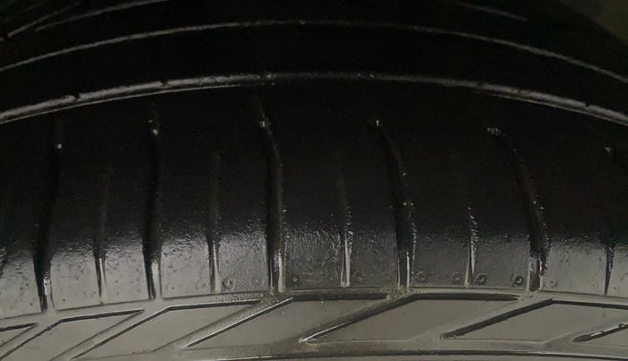 2019 Tata NEXON XZ PLUS PETROL, Petrol, Manual, 40,646 km, Right Front Tyre Tread