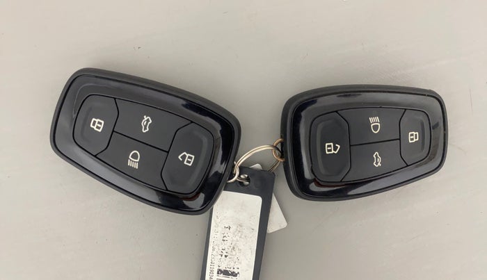 2019 Tata NEXON XZ PLUS PETROL, Petrol, Manual, 40,646 km, Key Close Up