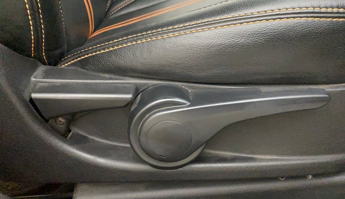 2019 Tata NEXON XZ PLUS PETROL, Petrol, Manual, 40,646 km, Driver Side Adjustment Panel