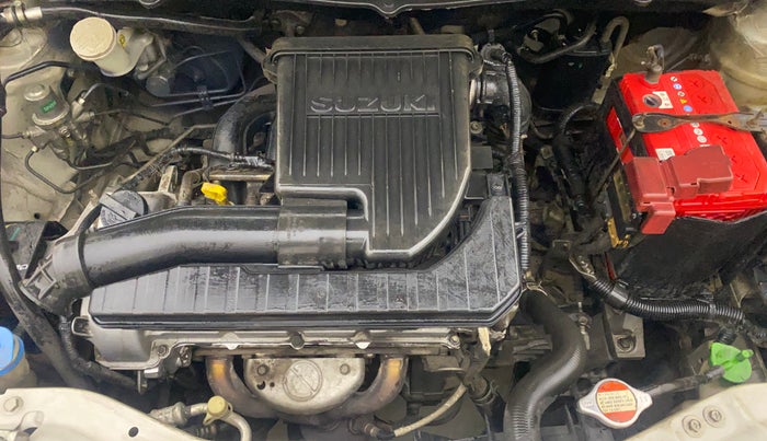 2014 Maruti Swift VXI, Petrol, Manual, 84,734 km, Engine View