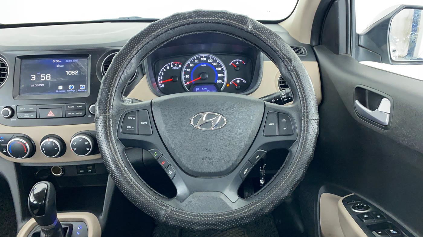 2017 Hyundai Grand i10 SPORTZ AT 1.2 KAPPA VTVT, Petrol, Automatic, 35,366 km, Steering Wheel Close Up