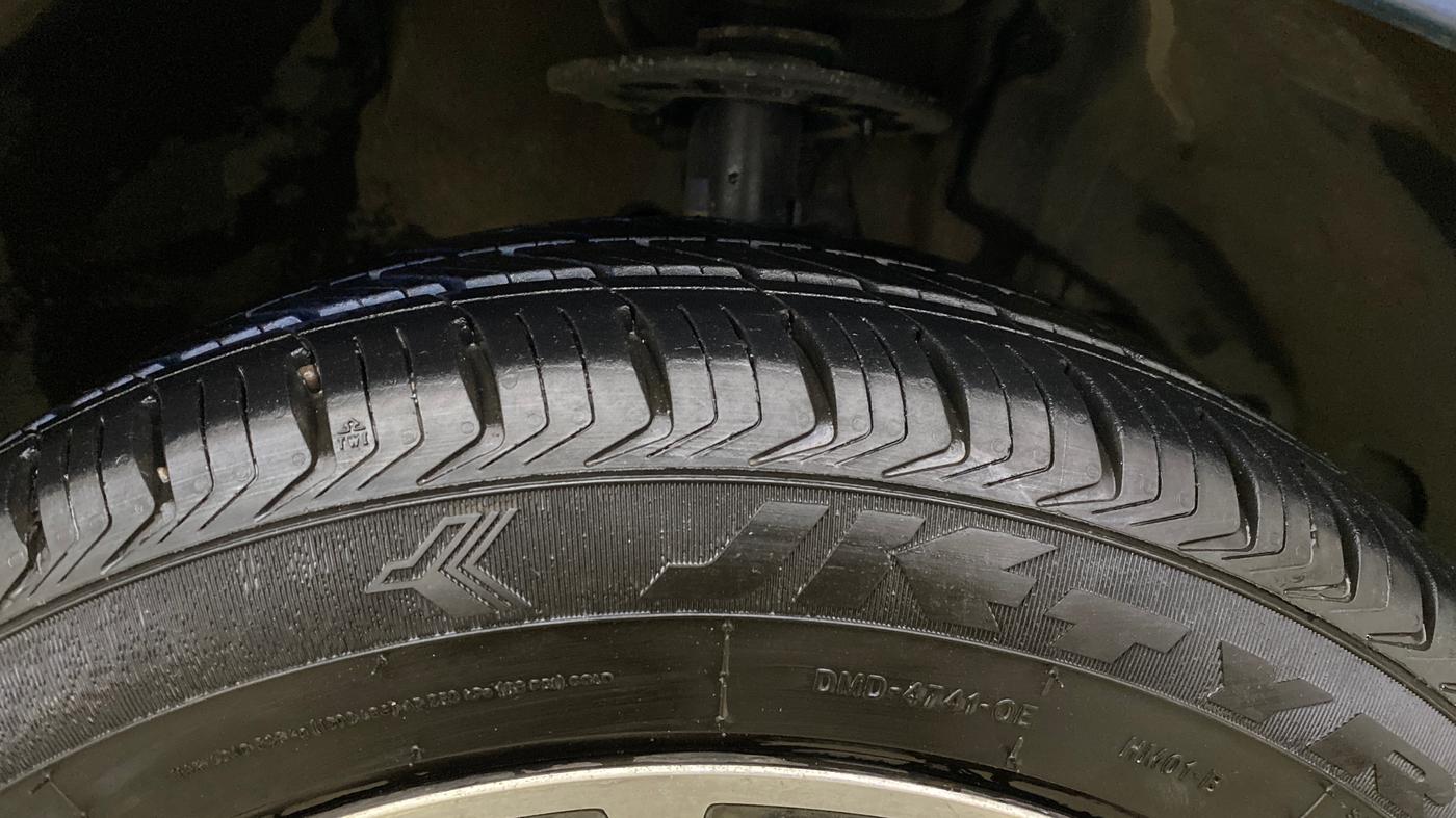 2018 Maruti Baleno DELTA DIESEL 1.3, Diesel, Manual, 1,02,706 km, Right Front Tyre Tread