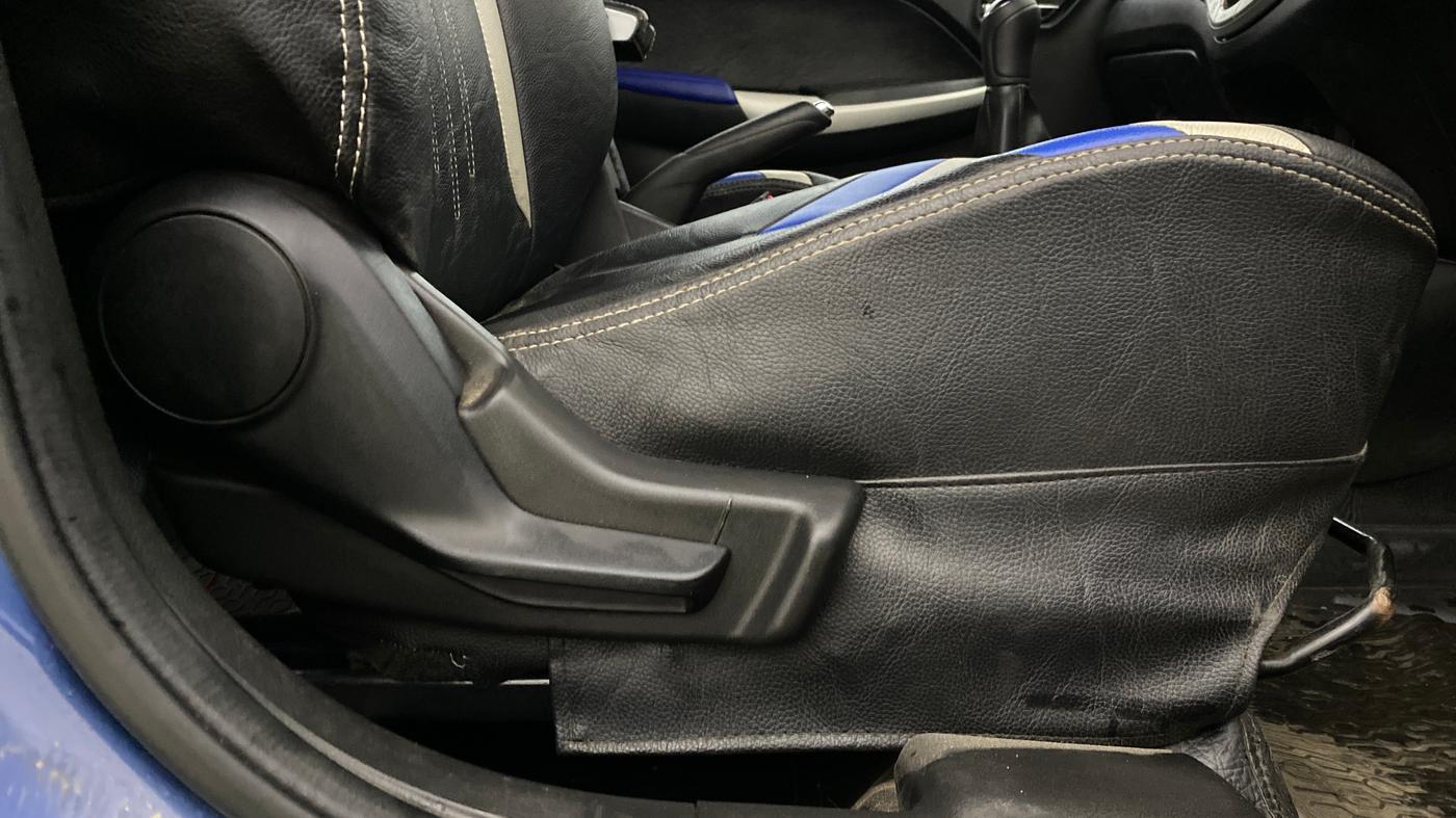 2018 Maruti Baleno DELTA DIESEL 1.3, Diesel, Manual, 1,02,706 km, Driver Side Adjustment Panel