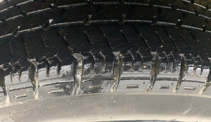 2015 Maruti Alto K10 VXI AMT, Petrol, Automatic, 40,219 km, Right Rear Tyre Tread