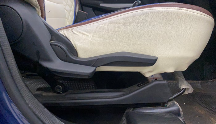 2021 Maruti Swift ZXI PLUS, Petrol, Manual, 1,22,620 km, Driver Side Adjustment Panel