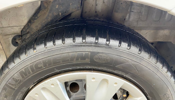 2012 Honda Brio V MT, Petrol, Manual, 95,376 km, Left Rear Tyre Tread