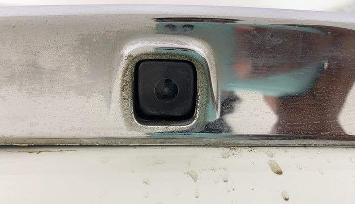 2016 Maruti Baleno ALPHA DIESEL 1.3, Diesel, Manual, 1,09,112 km, Parking Camera