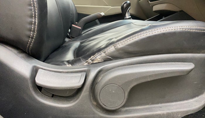 2018 Hyundai Verna 1.6 VTVT SX, Petrol, Manual, 75,371 km, Driver Side Adjustment Panel