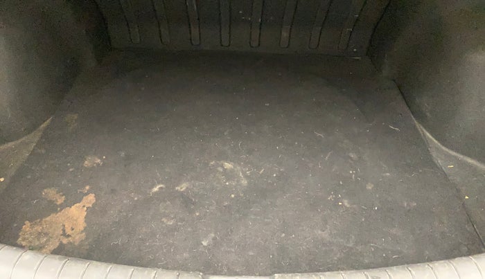 2018 Hyundai Verna 1.6 VTVT SX, Petrol, Manual, 75,371 km, Boot Inside