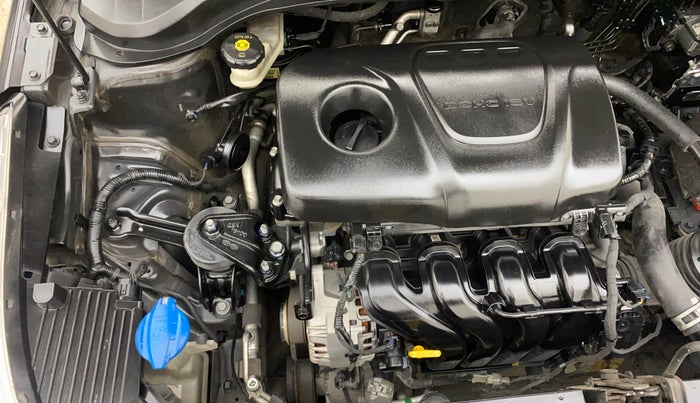 2018 Hyundai Verna 1.6 VTVT SX, Petrol, Manual, 75,371 km, Engine View - Right