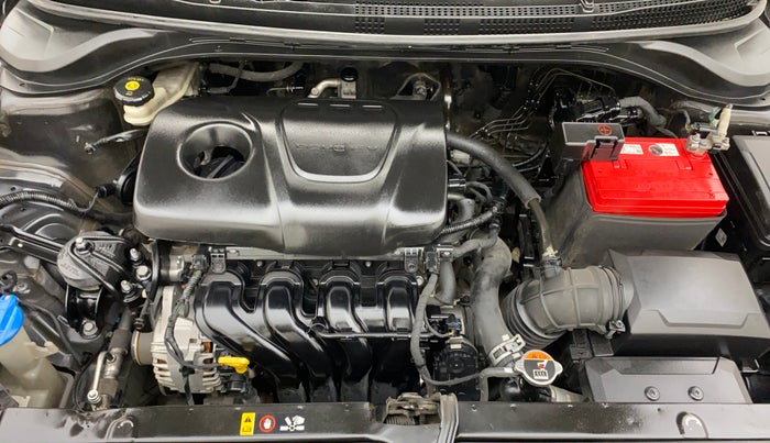 2018 Hyundai Verna 1.6 VTVT SX, Petrol, Manual, 75,371 km, Engine View