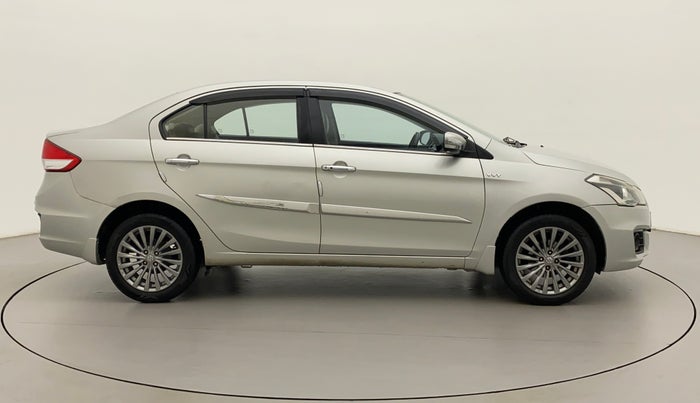 2016 Maruti Ciaz ZXI+, Petrol, Manual, 87,302 km, Right Side View