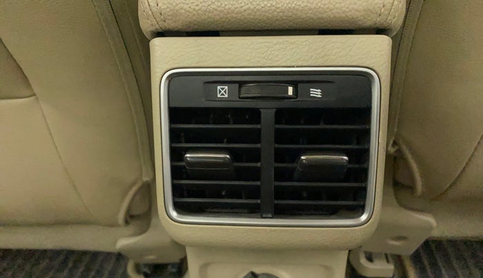 2016 Maruti Ciaz ZXI+, Petrol, Manual, 87,302 km, Rear AC Vents