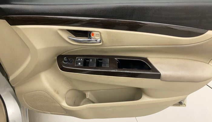 2016 Maruti Ciaz ZXI+, Petrol, Manual, 87,302 km, Driver Side Door Panels Control