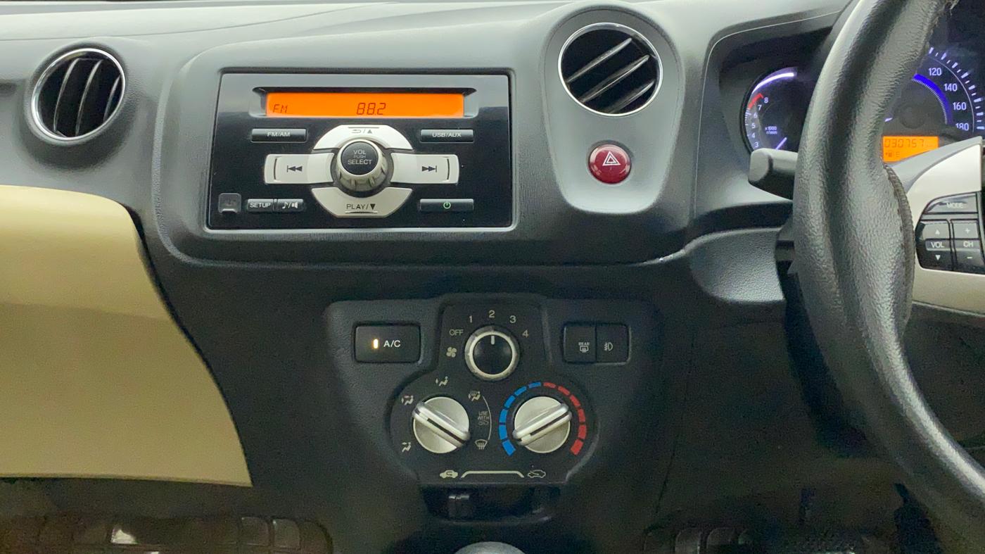 2016 Honda Brio VX AT, Petrol, Automatic, 30,752 km, Air Conditioner