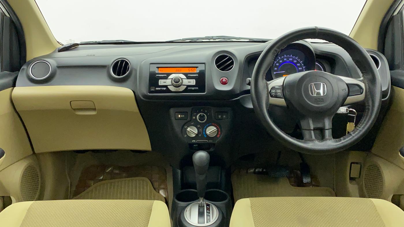 2016 Honda Brio VX AT, Petrol, Automatic, 30,752 km, Dashboard
