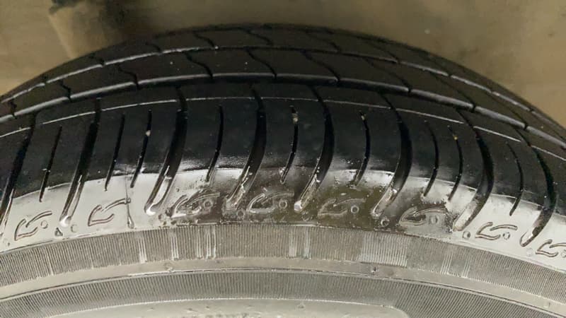 2016 Honda Brio VX AT, Petrol, Automatic, 30,752 km, Left Rear Tyre Tread