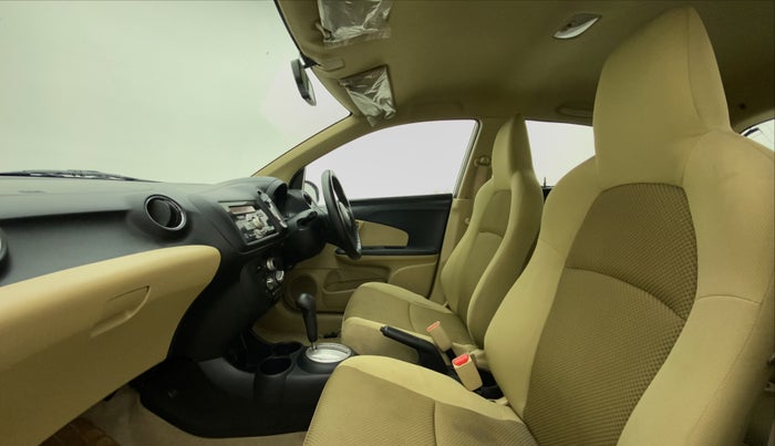 2016 Honda Brio VX AT, Petrol, Automatic, 30,752 km, Right Side Front Door Cabin