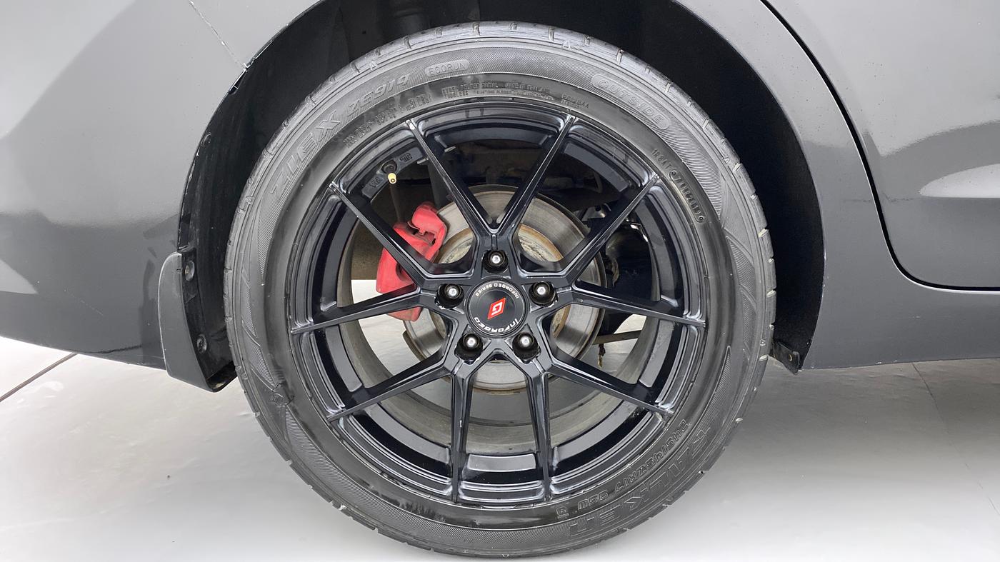 2017 Hyundai New Elantra 1.6 SX AT O, Diesel, Automatic, 75,272 km, Right Rear Wheel