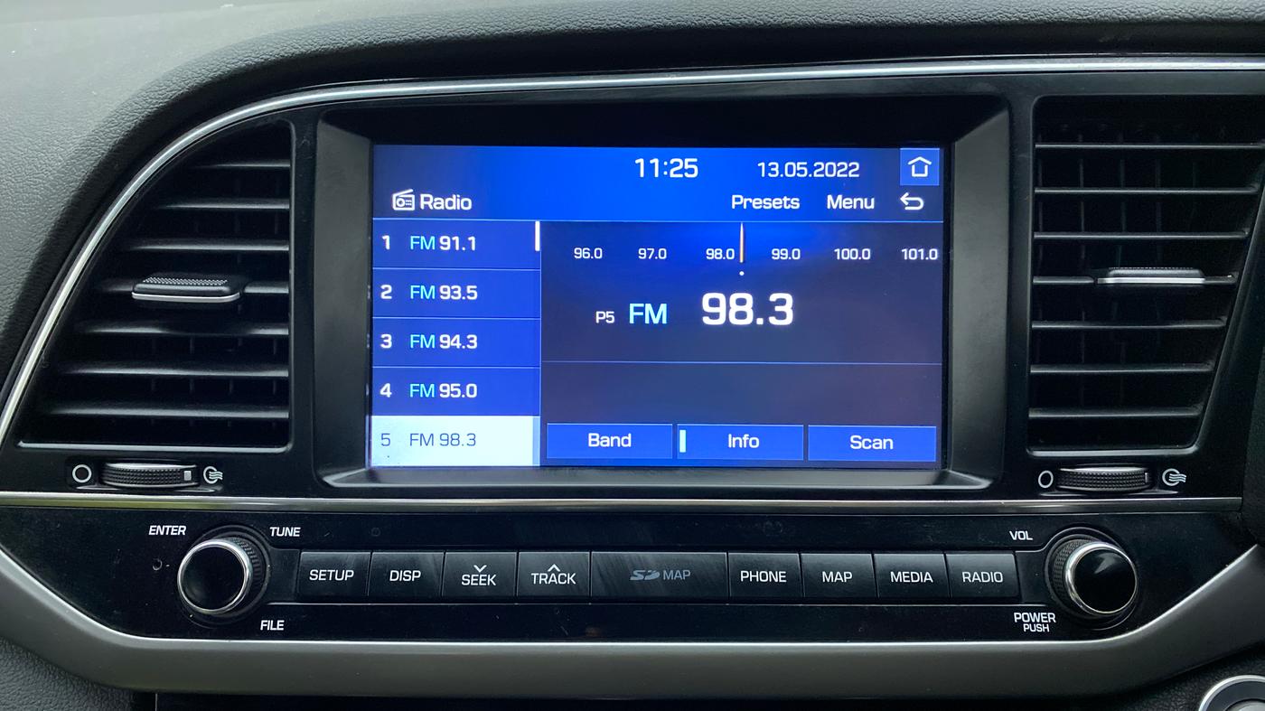 2017 Hyundai New Elantra 1.6 SX AT O, Diesel, Automatic, 75,272 km, Infotainment System