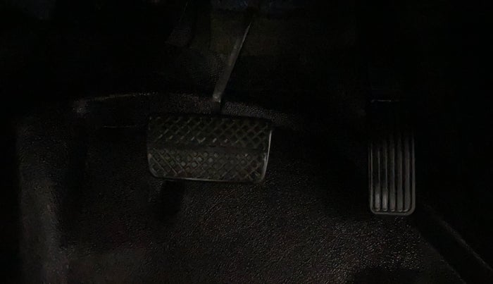 2019 Honda Amaze 1.2L I-VTEC VX CVT, Petrol, Automatic, 44,687 km, Pedals