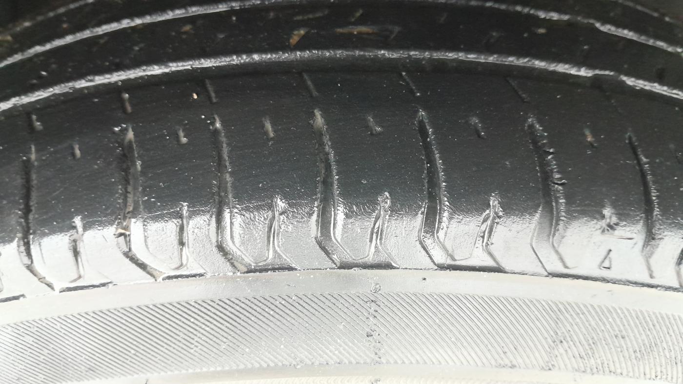 2021 Tata ALTROZ XE PETROL, Petrol, Manual, 50,836 km, Right Front Tyre Tread