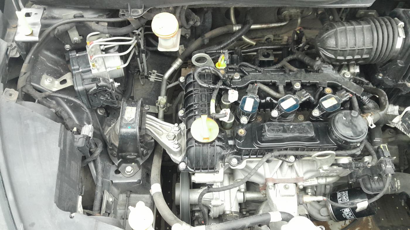 2021 Tata ALTROZ XE PETROL, Petrol, Manual, 50,836 km, Engine View - Right