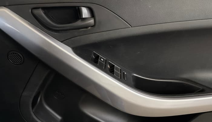 2021 Tata NEXON XM SUNROOF DIESEL, Diesel, Manual, 77,764 km, Driver Side Door Panels Control