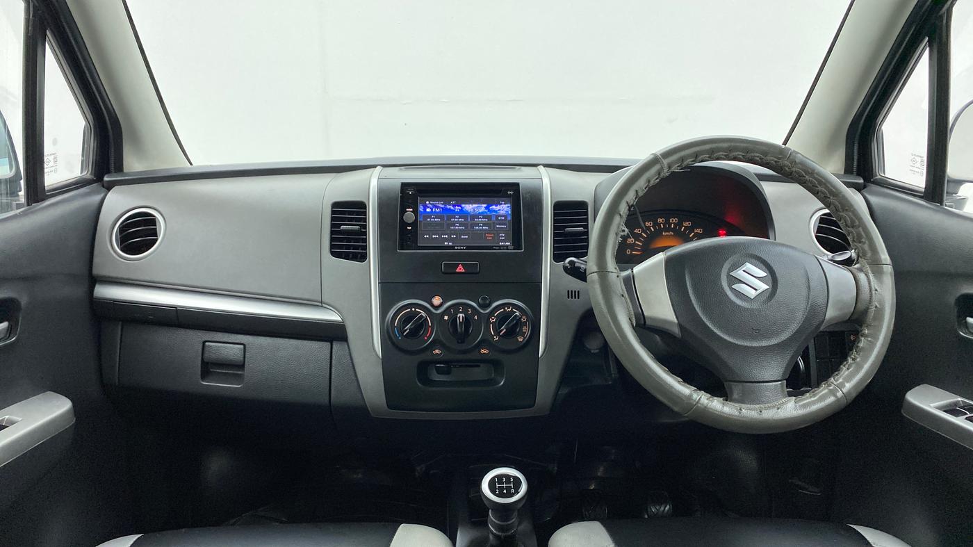 2012 Maruti Wagon R 1.0 LXI, Petrol, Manual, 67,345 km, Dashboard