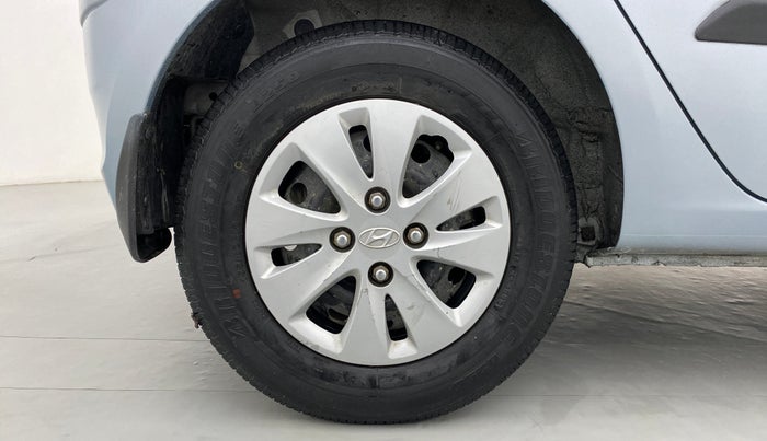 2013 Hyundai i10 SPORTZ 1.2 AT KAPPA2, Petrol, Automatic, 29,021 km, Right Rear Wheel