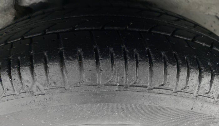 2013 Hyundai i10 SPORTZ 1.2 AT KAPPA2, Petrol, Automatic, 29,021 km, Left Rear Tyre Tread
