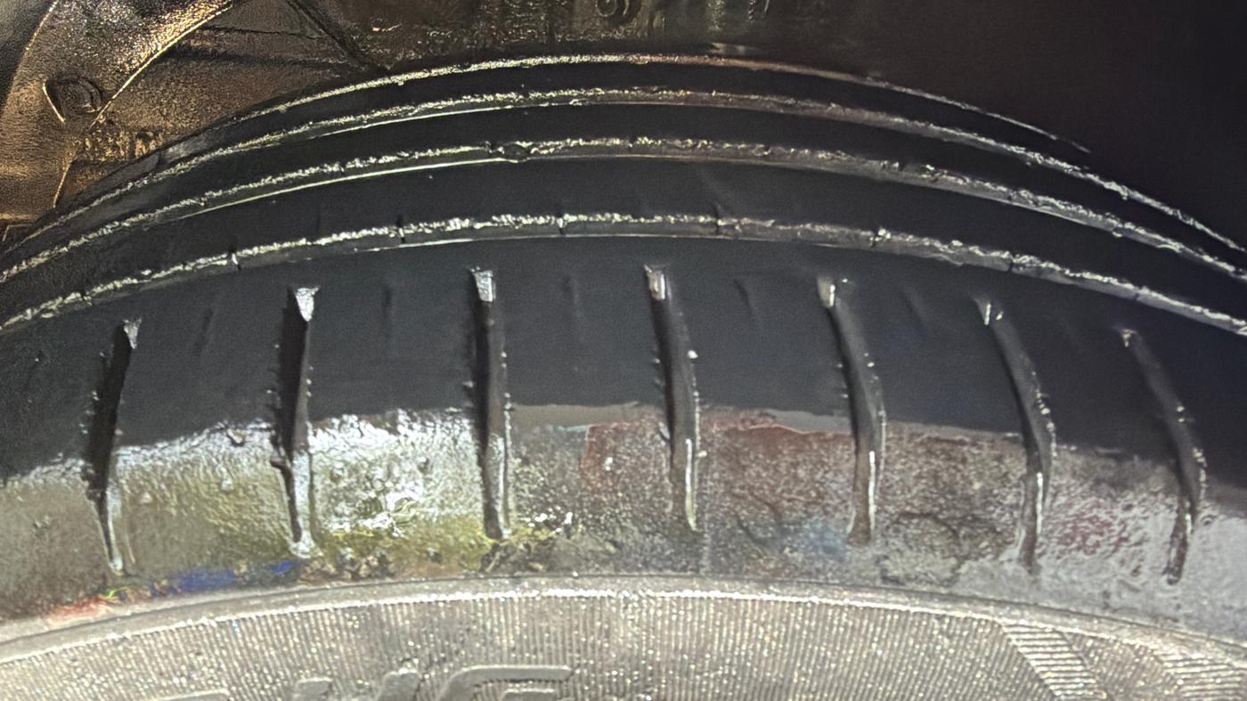 2017 Maruti Baleno ZETA CVT PETROL 1.2, Petrol, Automatic, 47,473 km, Left Front Tyre Tread