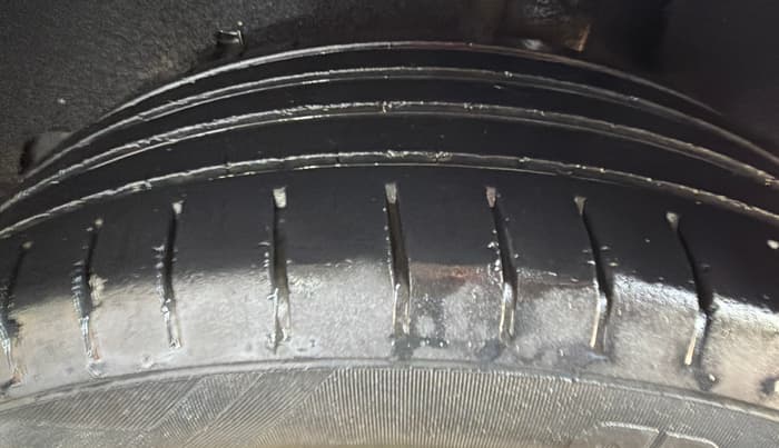 2017 Maruti Baleno ZETA CVT PETROL 1.2, Petrol, Automatic, 47,473 km, Left Rear Tyre Tread
