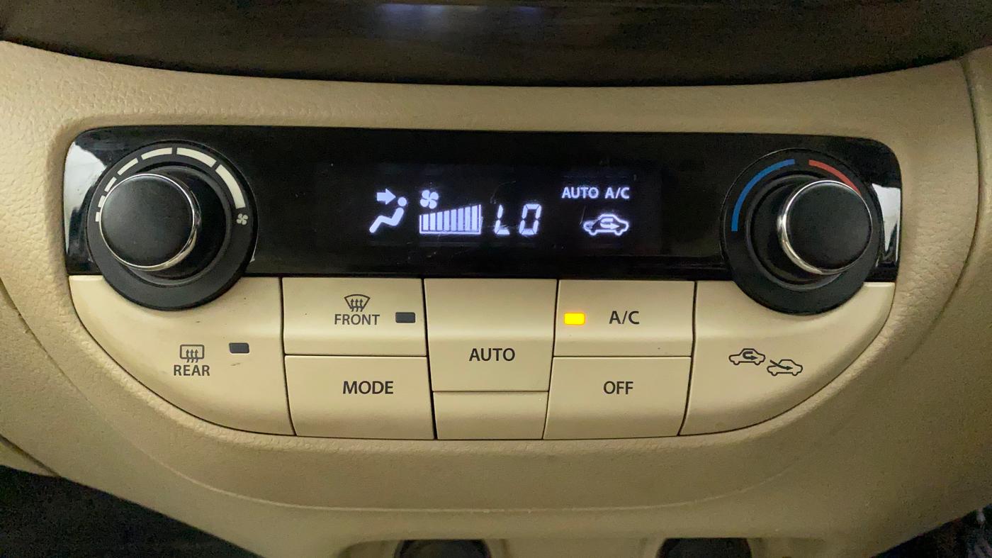 2019 Maruti Ertiga ZXI+ SHVS, Petrol, Manual, 71,580 km, Automatic Climate Control