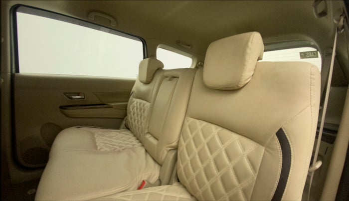 2019 Maruti Ertiga ZXI+ SHVS, Petrol, Manual, 71,580 km, Right Side Rear Door Cabin