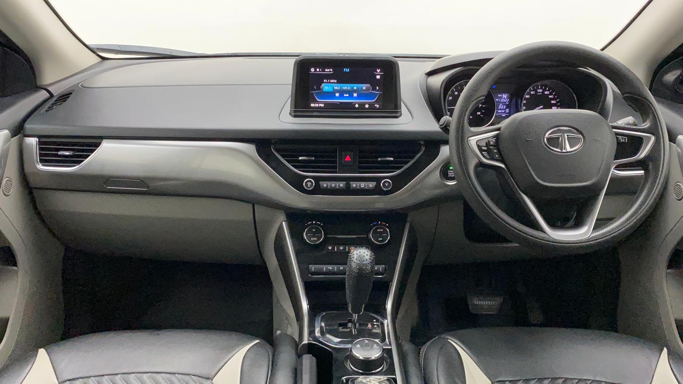 2018 Tata NEXON XZA PLUS DIESEL DUAL TONE, Diesel, Automatic, 1,10,522 km, Dashboard