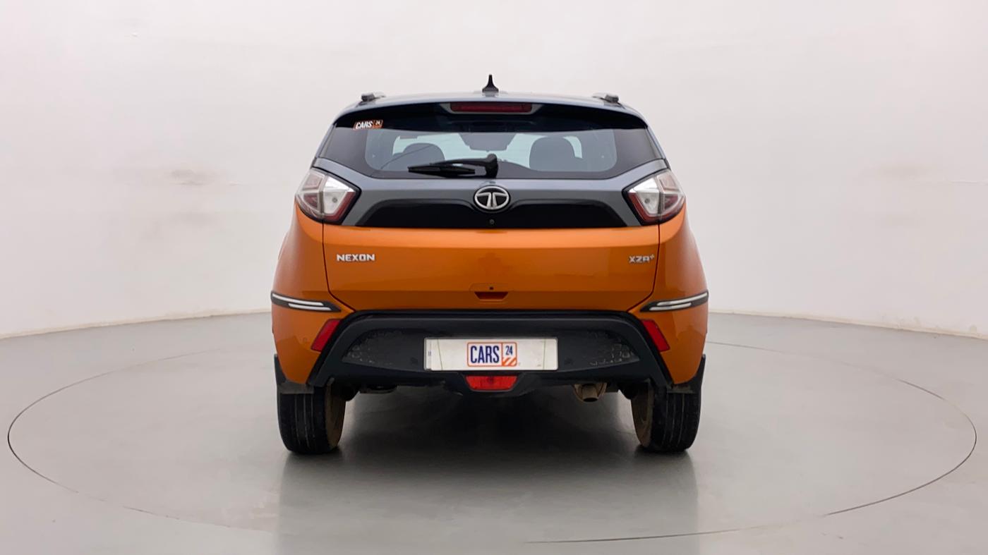2018 Tata NEXON XZA PLUS DIESEL DUAL TONE, Diesel, Automatic, 1,10,522 km, Back/Rear