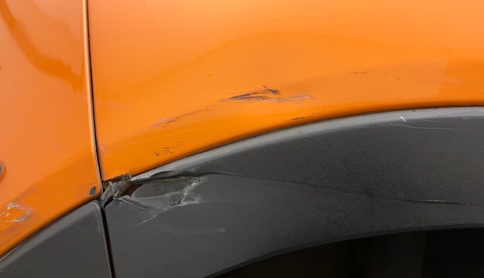 2018 Tata NEXON XZA PLUS DIESEL DUAL TONE, Diesel, Automatic, 1,10,522 km, Right quarter panel - Slightly dented