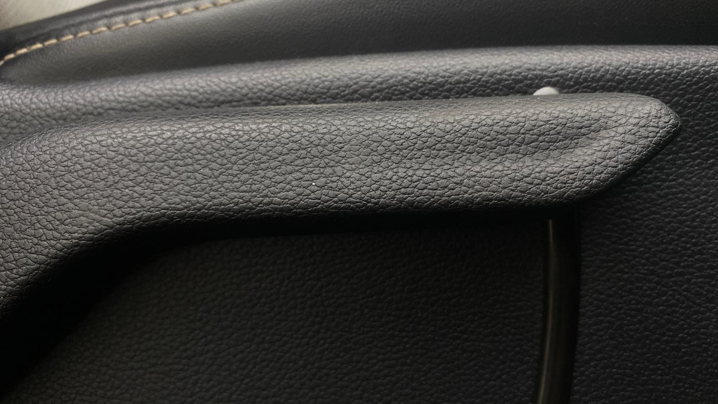 2025 Mahindra SCORPIO-N N Z8 S Petrol AT, Petrol, Automatic, 29,771 km, Driver Side Adjustment Panel