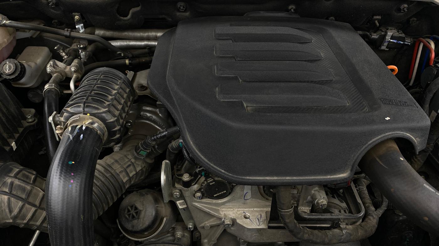 2025 Mahindra SCORPIO-N N Z8 S Petrol AT, Petrol, Automatic, 29,771 km, Engine View