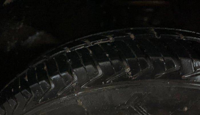 2023 Maruti Alto K10 VXI CNG, CNG, Manual, 30,607 km, Right Front Tyre Tread