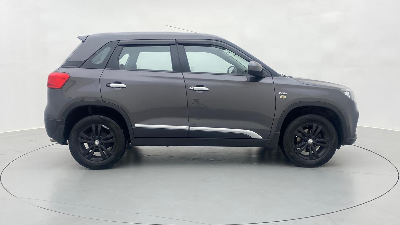 2017 Maruti Vitara Brezza ZDI, Diesel, Manual, 77,501 km, Right Side View