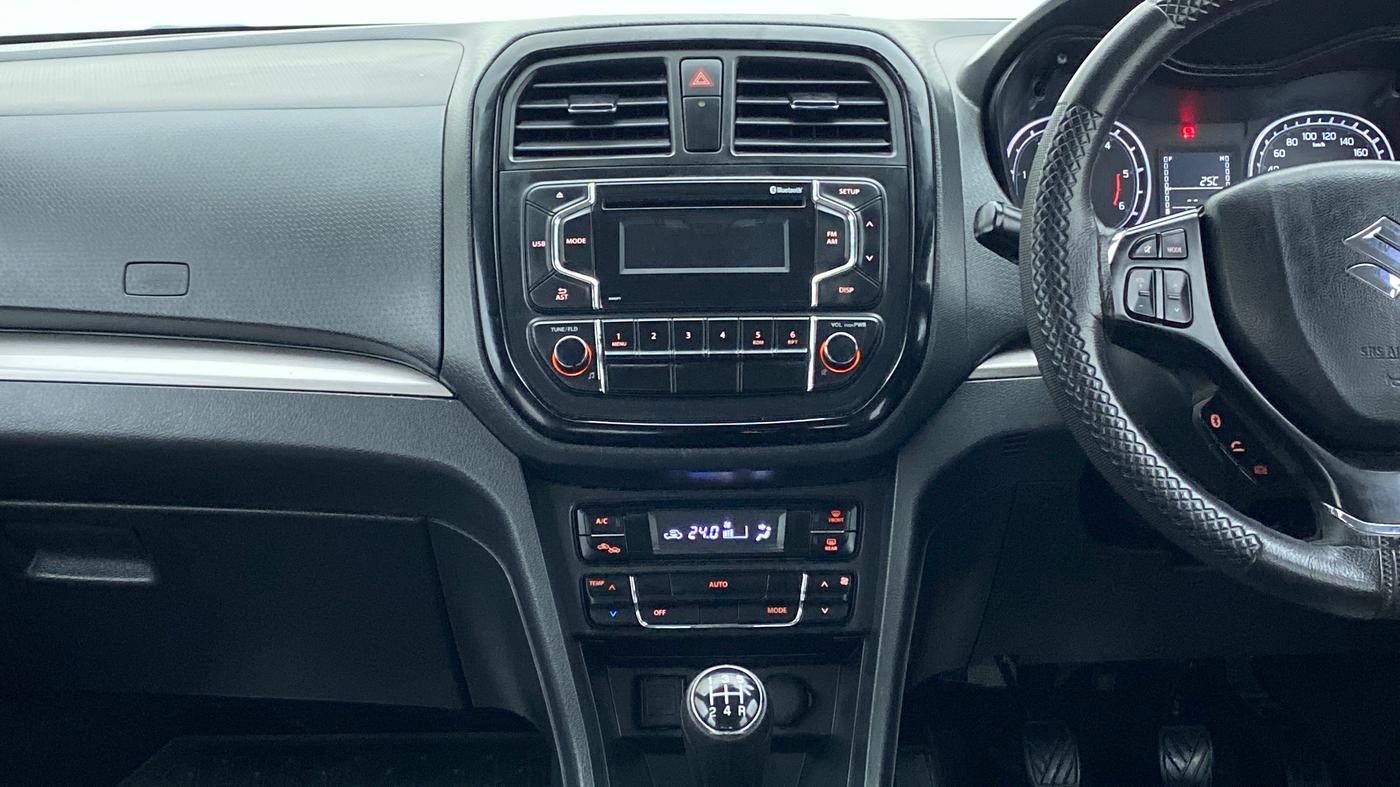 2017 Maruti Vitara Brezza ZDI, Diesel, Manual, 77,501 km, Air Conditioner