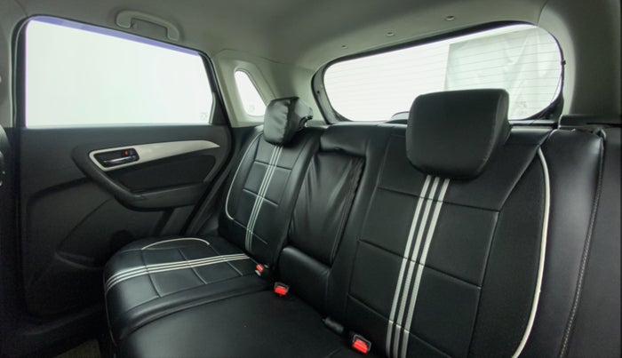 2017 Maruti Vitara Brezza ZDI, Diesel, Manual, 77,501 km, Right Side Rear Door Cabin