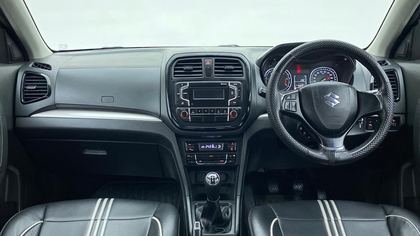 2017 Maruti Vitara Brezza ZDI, Diesel, Manual, 77,501 km, Dashboard