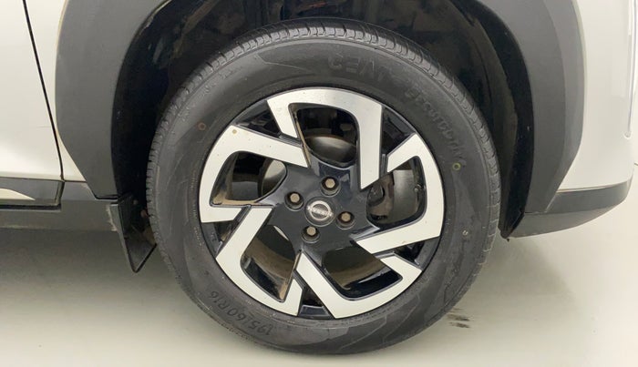 2021 Nissan MAGNITE XV PREMIUM TURBO CVT, Petrol, Automatic, 12,964 km, Right Front Wheel